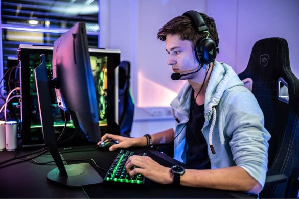 Best Computers for Real Money Online Gaming in 2023